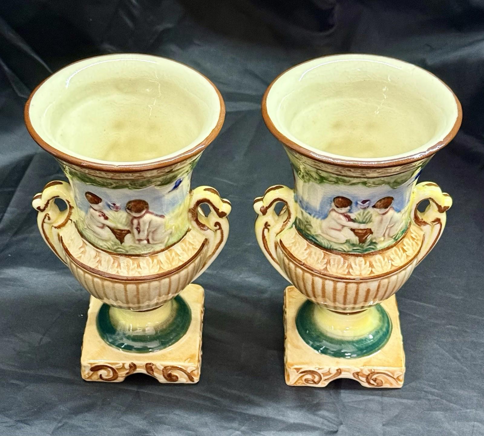 Set Of 2 Morikin Ware Made in Occupied Japan Vases Capodimonte Style 1945-1952