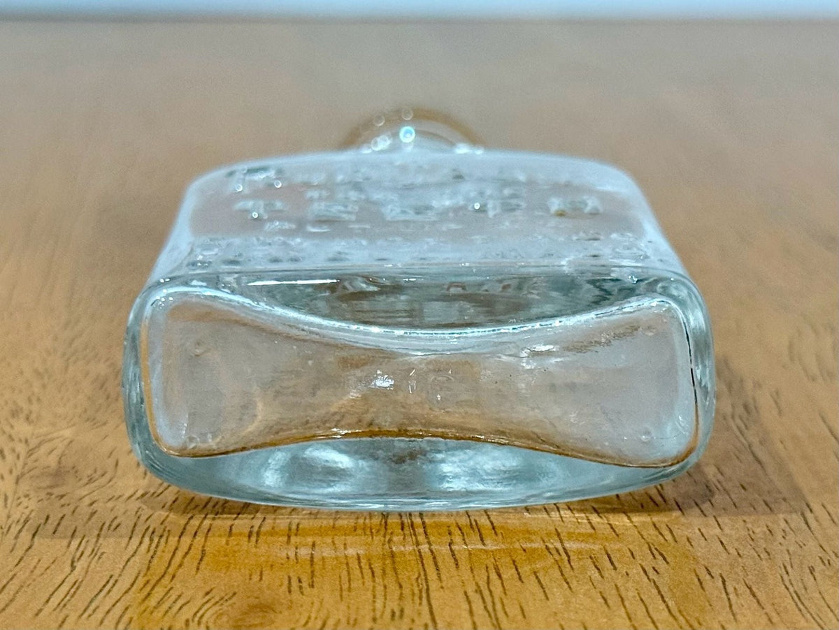 Antique Rubifoam For The Teeth E.W. Hoyt & Co. Glass Bottle
