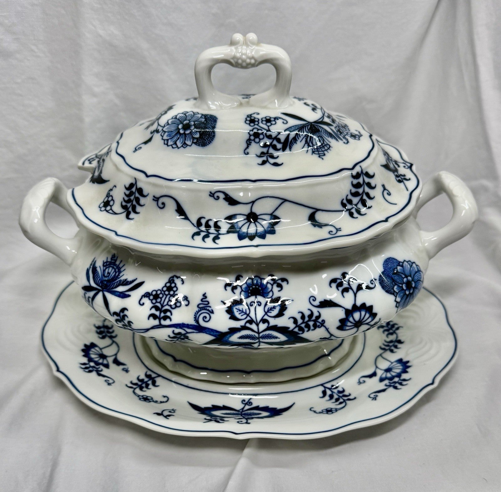 Vintage Blue Danube Oval Soup Tureen with Lid & Underplate Blue Onion Pattern