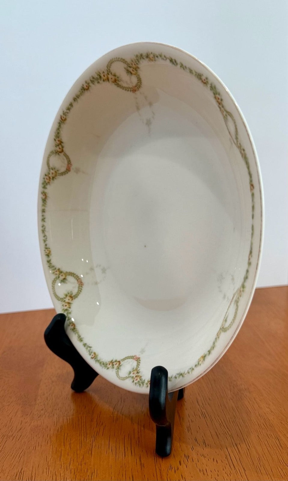 Vintage Rosenthal Bavaria Briar Rose 7.75 Inch Coupe Soup Bowl