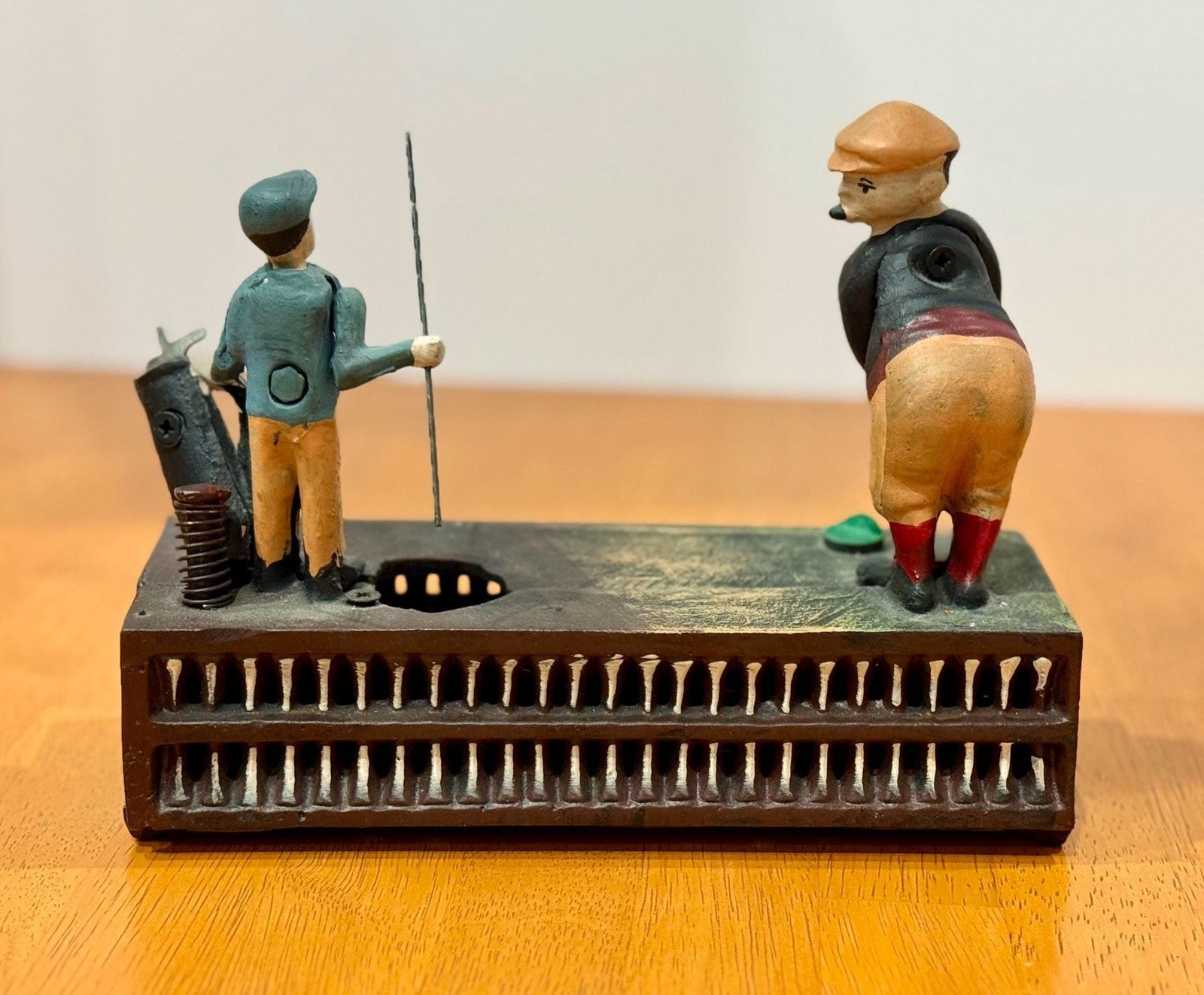 Vintage Cast Iron Birdie-Putt Mechanical Golf Coin Bank