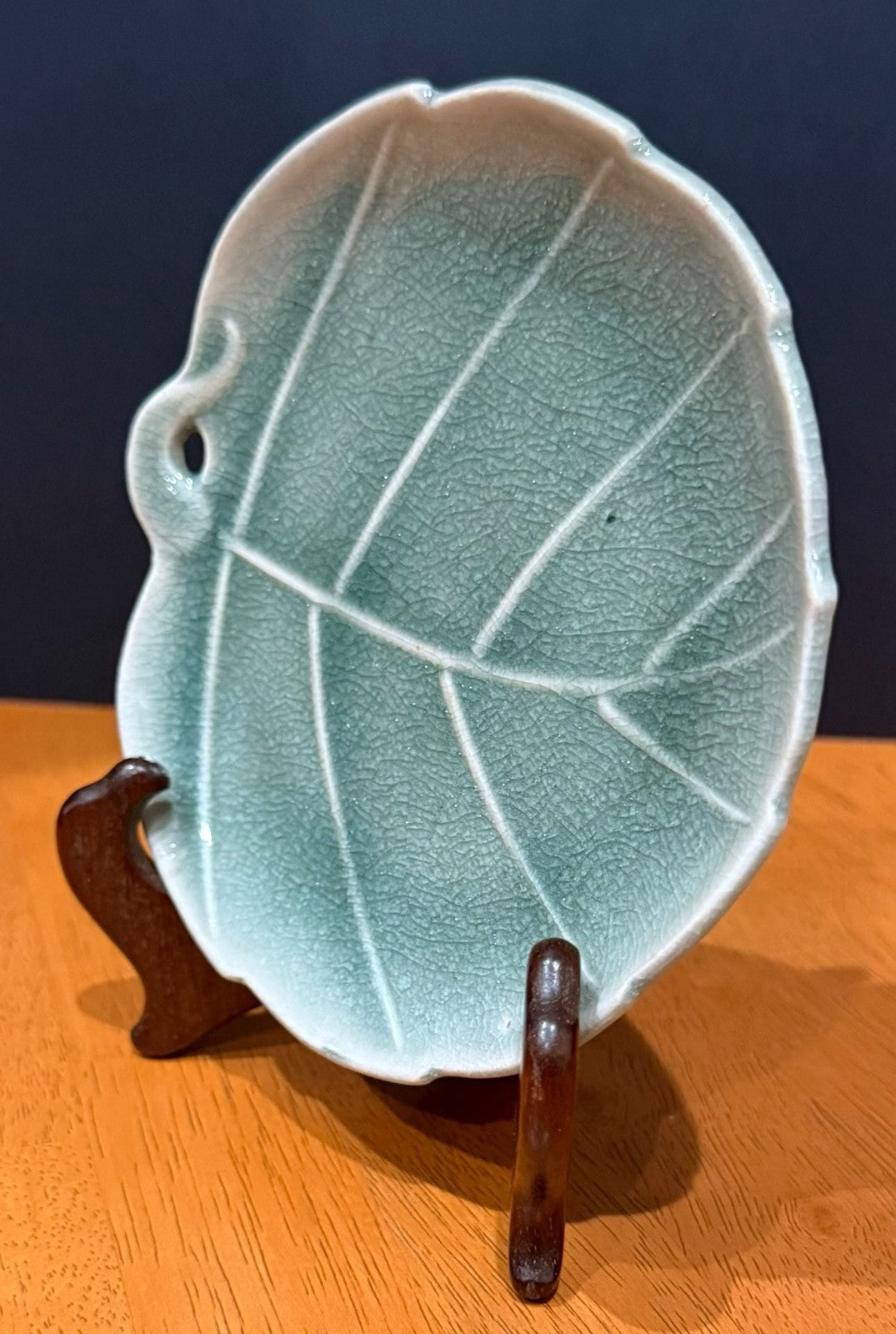 Vintage Japanese Celadon Crackle Glaze Bodhi Leaf Trinket Dish 5.5”