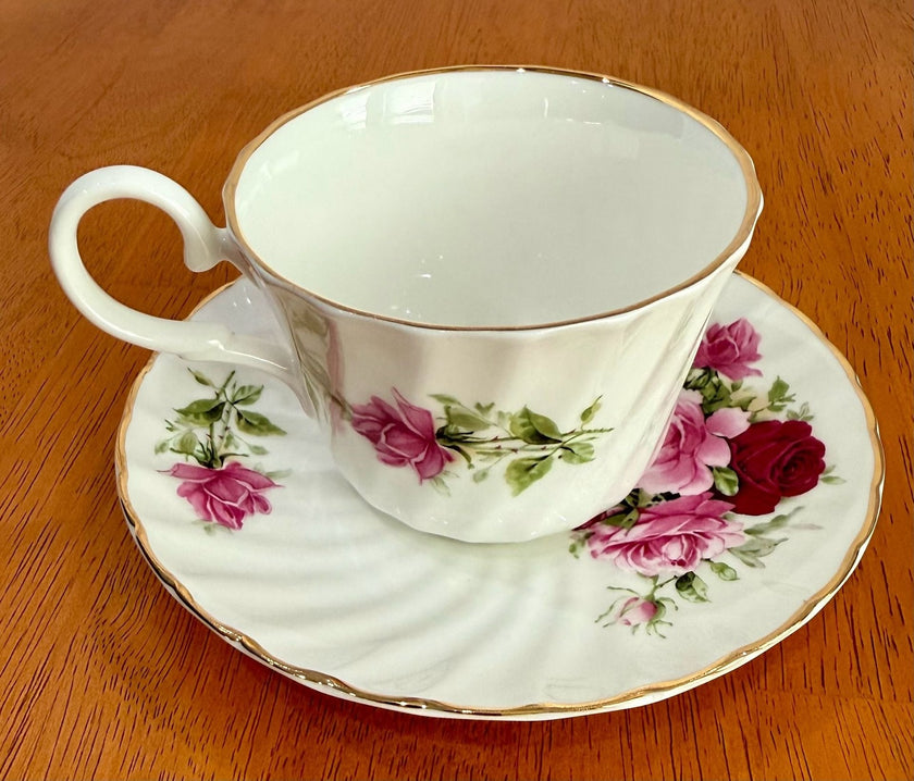 Vintage Argyle Bone China Teacup Saucer Pink and Red Rose Floral Pattern