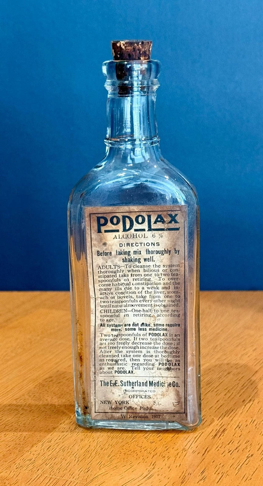 Antique Podolax Medicine Bottle E.E. Sutherland Medicine Co. with Label