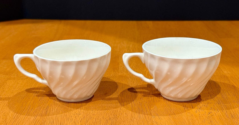 Vintage Floral Bone China Tea Cups Ruffled Swirl Design Set of 2 Roses