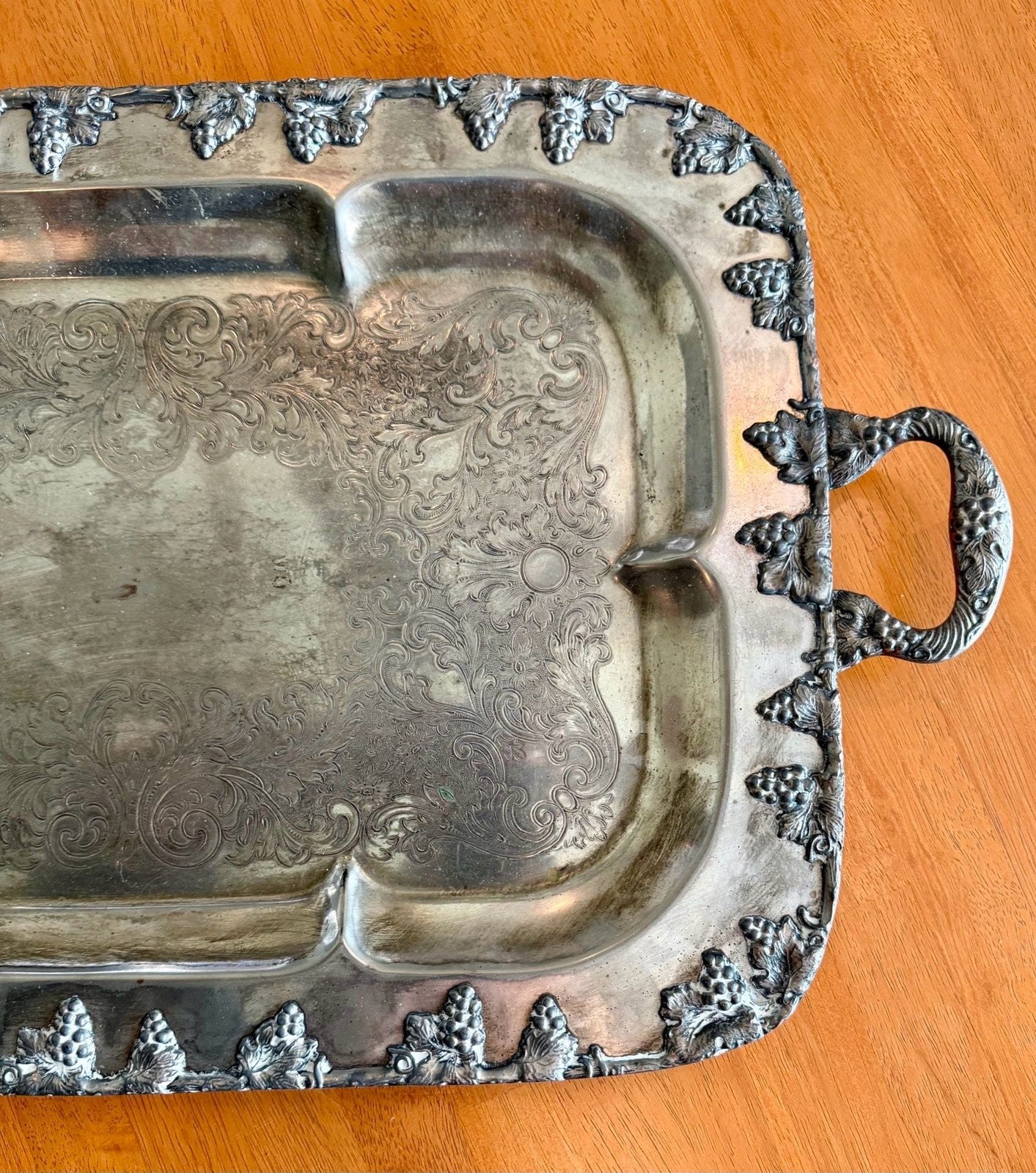 Large Vintage Silverplate Footed Serving Tray Grape & Leaf Border 24