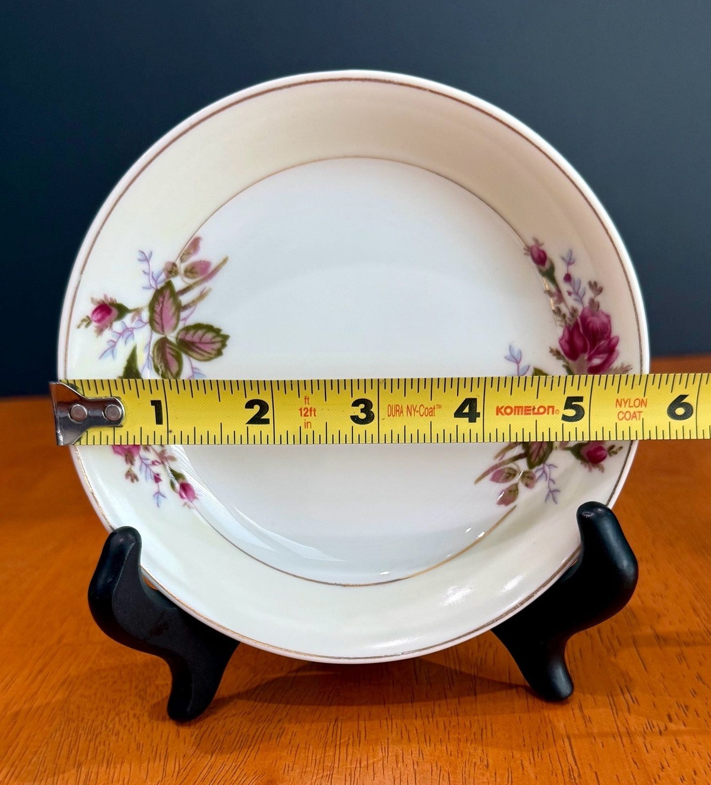 Vintage Moss Rose Floral Pattern Fine China Made in Japan Coupe Dessert Bowl