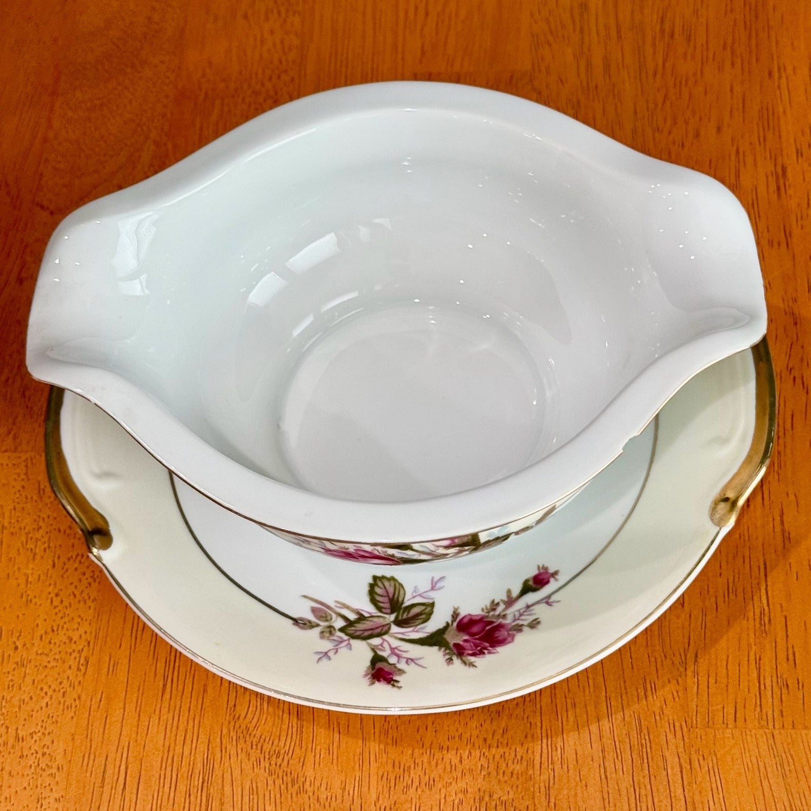 Vintage Made in Japan Moss Rose Gravy Boat with Attached Underplate Red White