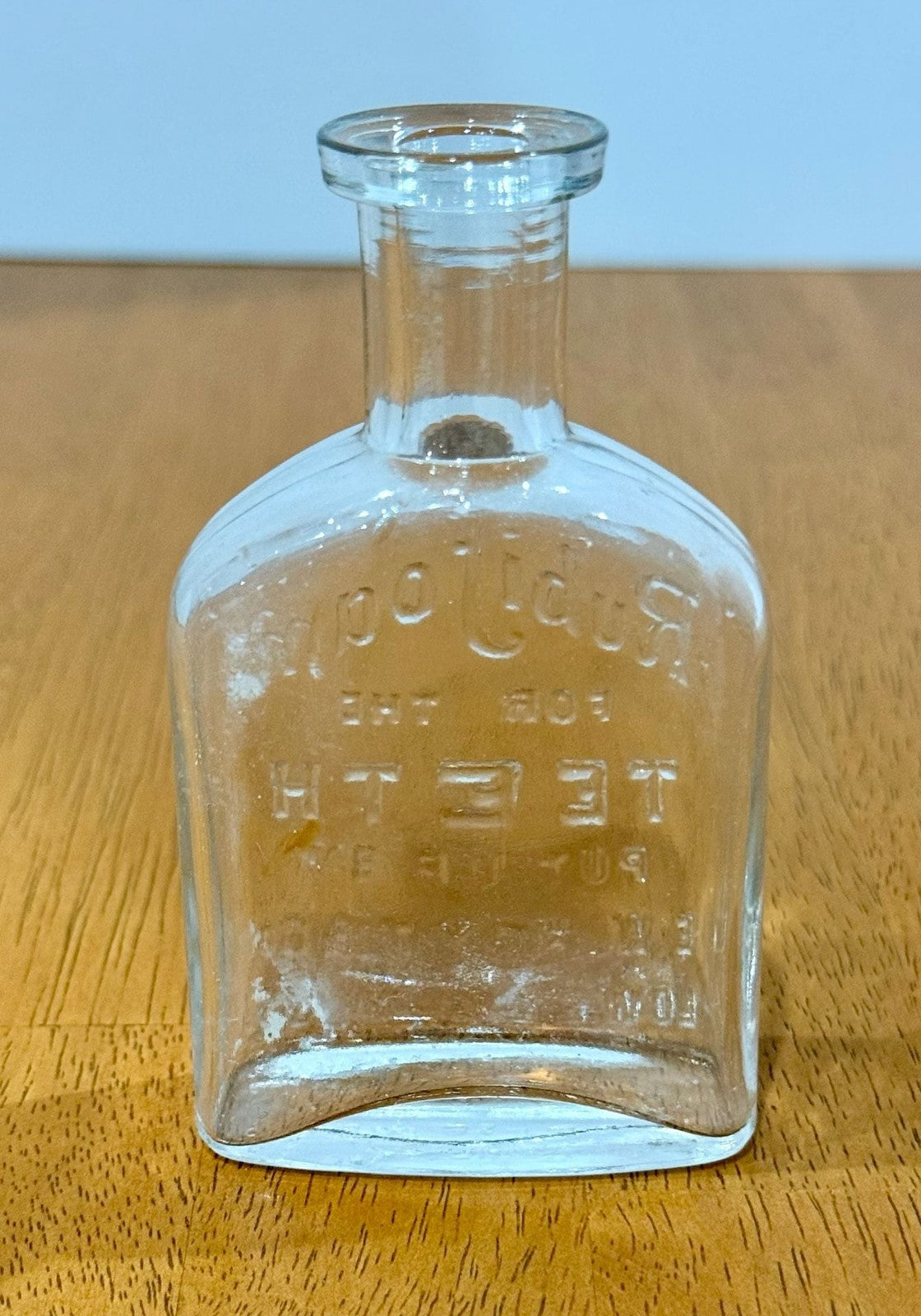 Antique Rubifoam For The Teeth E.W. Hoyt & Co. Glass Bottle