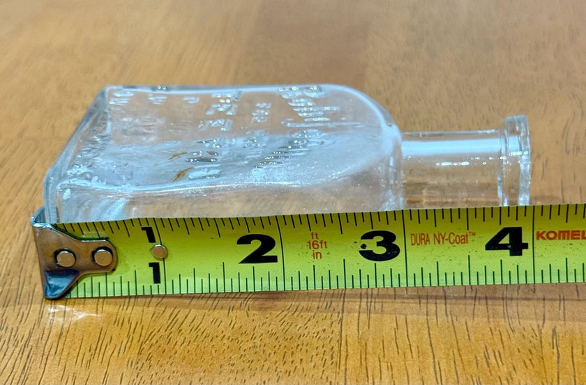 Antique Rubifoam For The Teeth E.W. Hoyt & Co. Glass Bottle