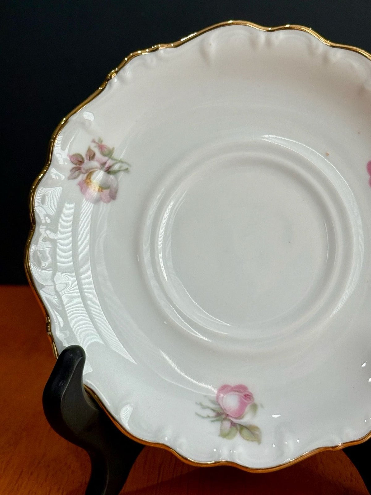 Schumann Bavaria Golden Crown E&R Briar Rose Porcelain Teacup Saucer