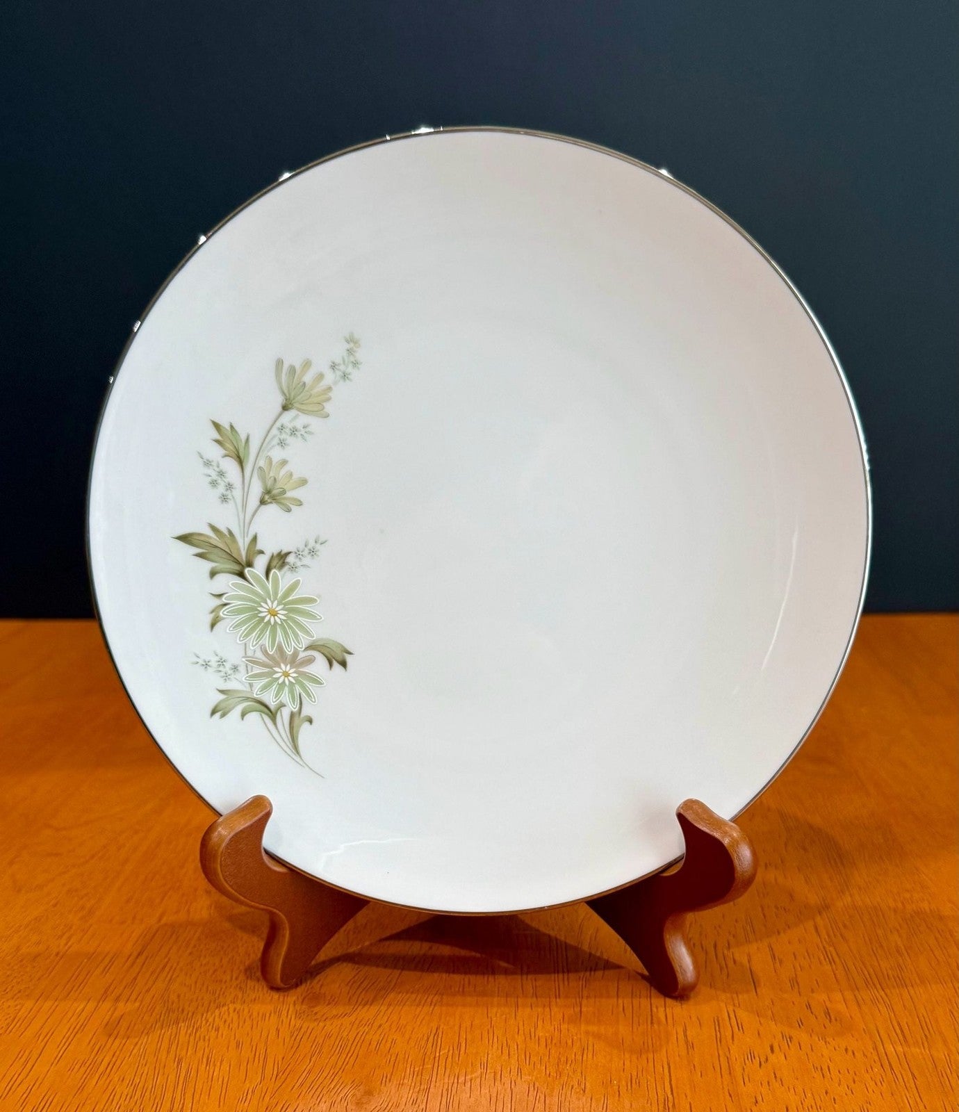 Vintage Noritake Soroya Pattern 6853 8 1/4 inch Salad Plate Platinum Trim