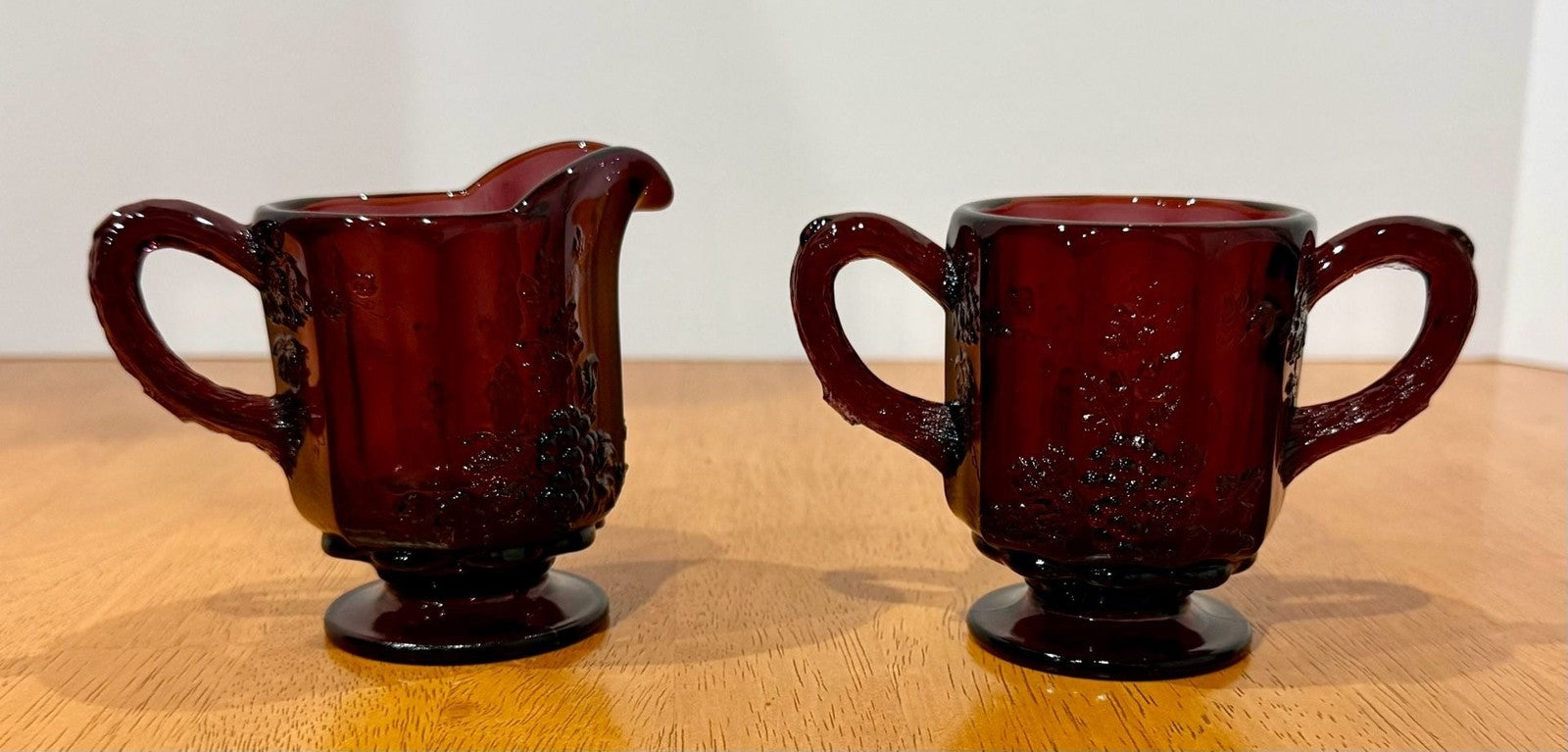 Vintage Westmoreland Amethyst Glass Purple Creamer & Sugar Set Grape & Vine