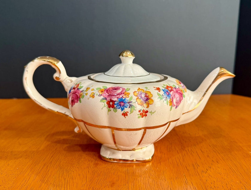 Vintage Arthur Wood Floral Design Teapot with Gold Trim #4549 Repaired