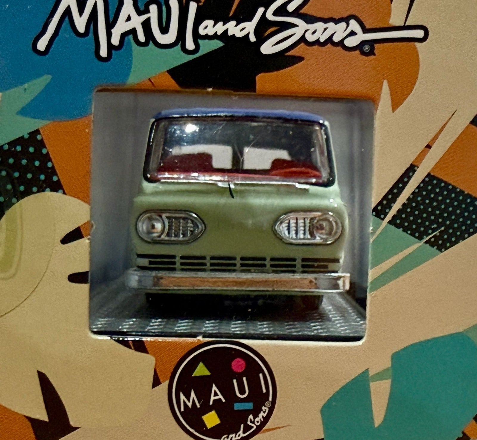 M2 Machines Maui and Sons 1963 Ford Econoline Delivery Van R80