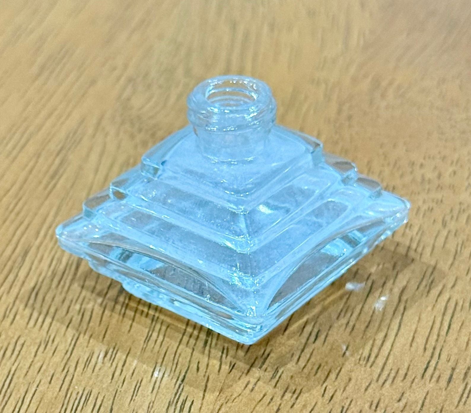 Vintage IRICE Art Deco Clear Glass Pyramid Individual Salt Shaker