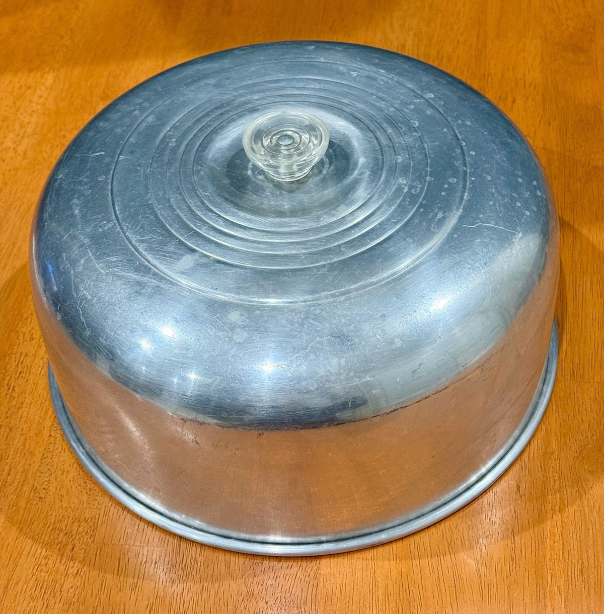 Vintage Aluminum Cake Cover Dome With Clear Acrylic Knob 11.5 Inch