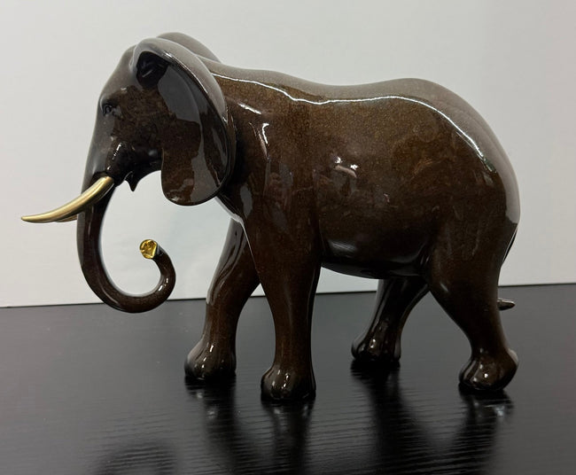 Vintage Ceramic Aynsley elephant Gold-Tone Tusks Animal Kingdom Collection 1990s
