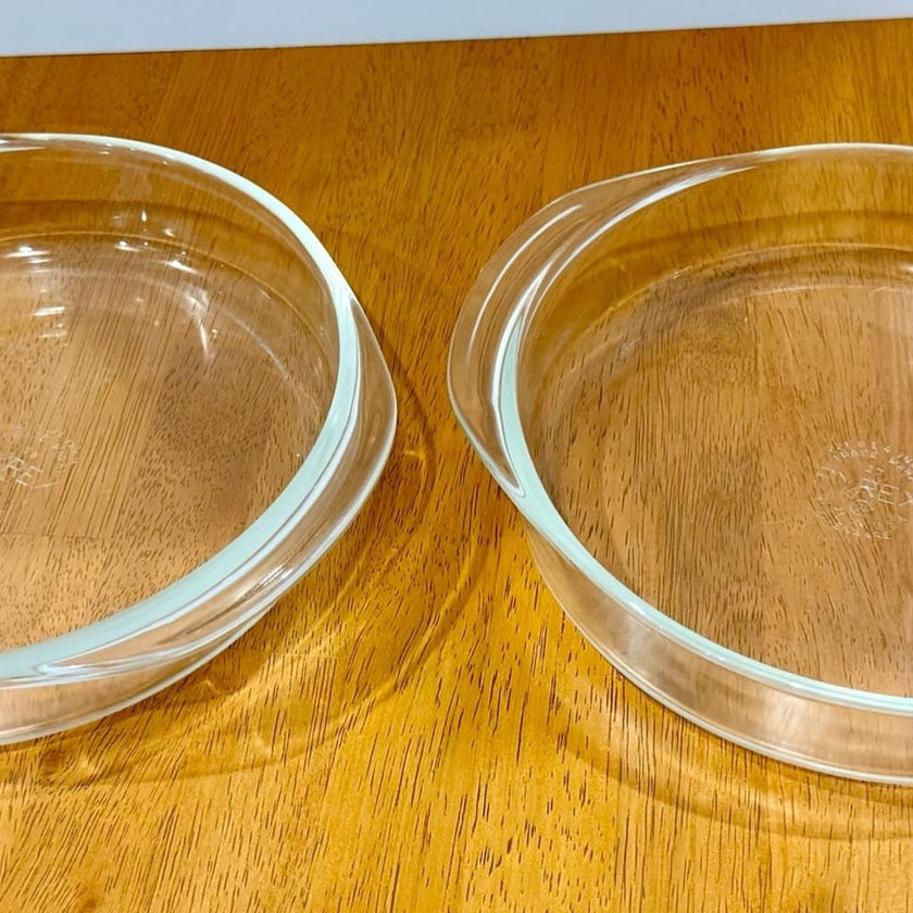 Vintage Pyrex 221 8 1/4 Inch Round Clear Glass Baking Dish Ovenware Set of 2