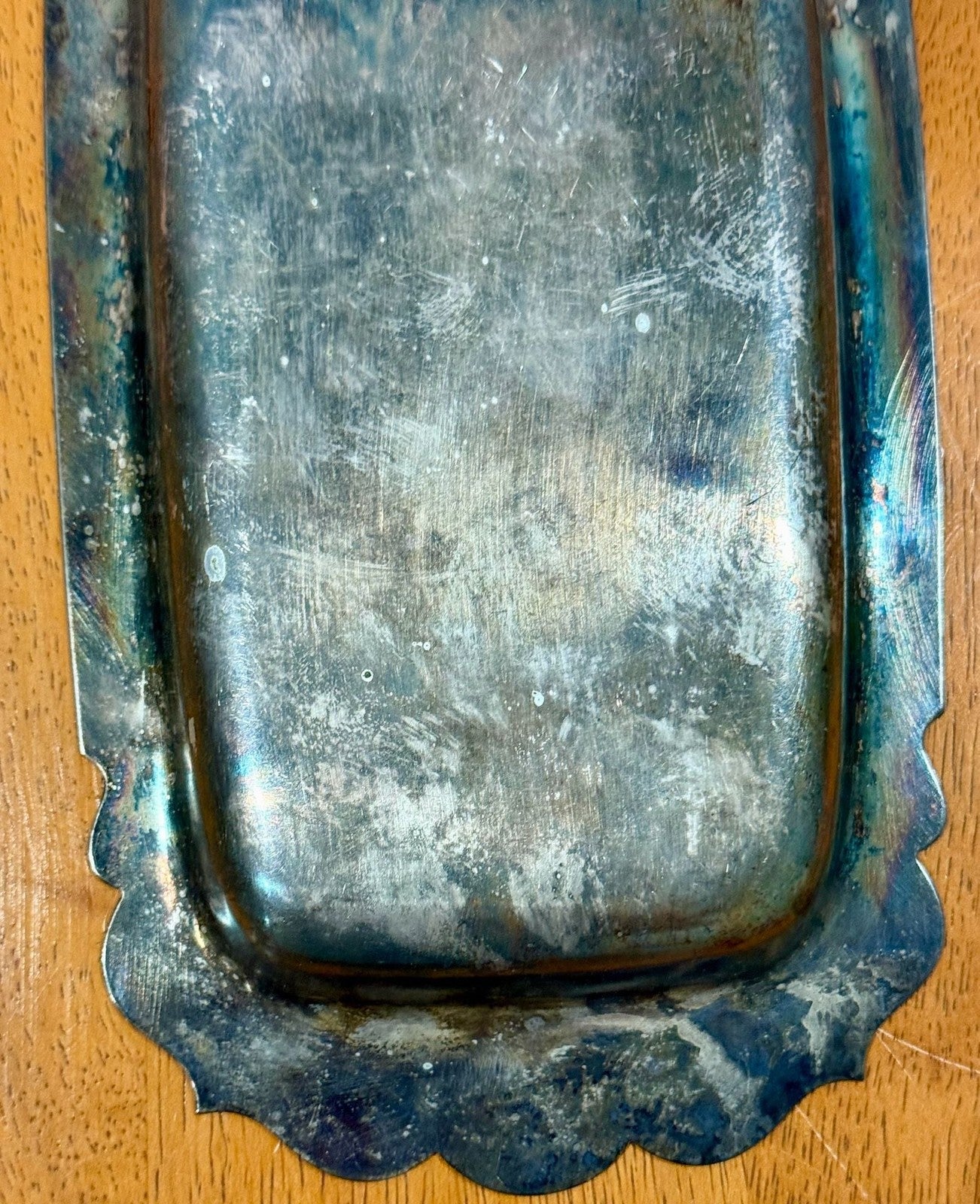 Vintage WM Rogers Silver-Plated Scalloped Edge Vanity Serving Tray