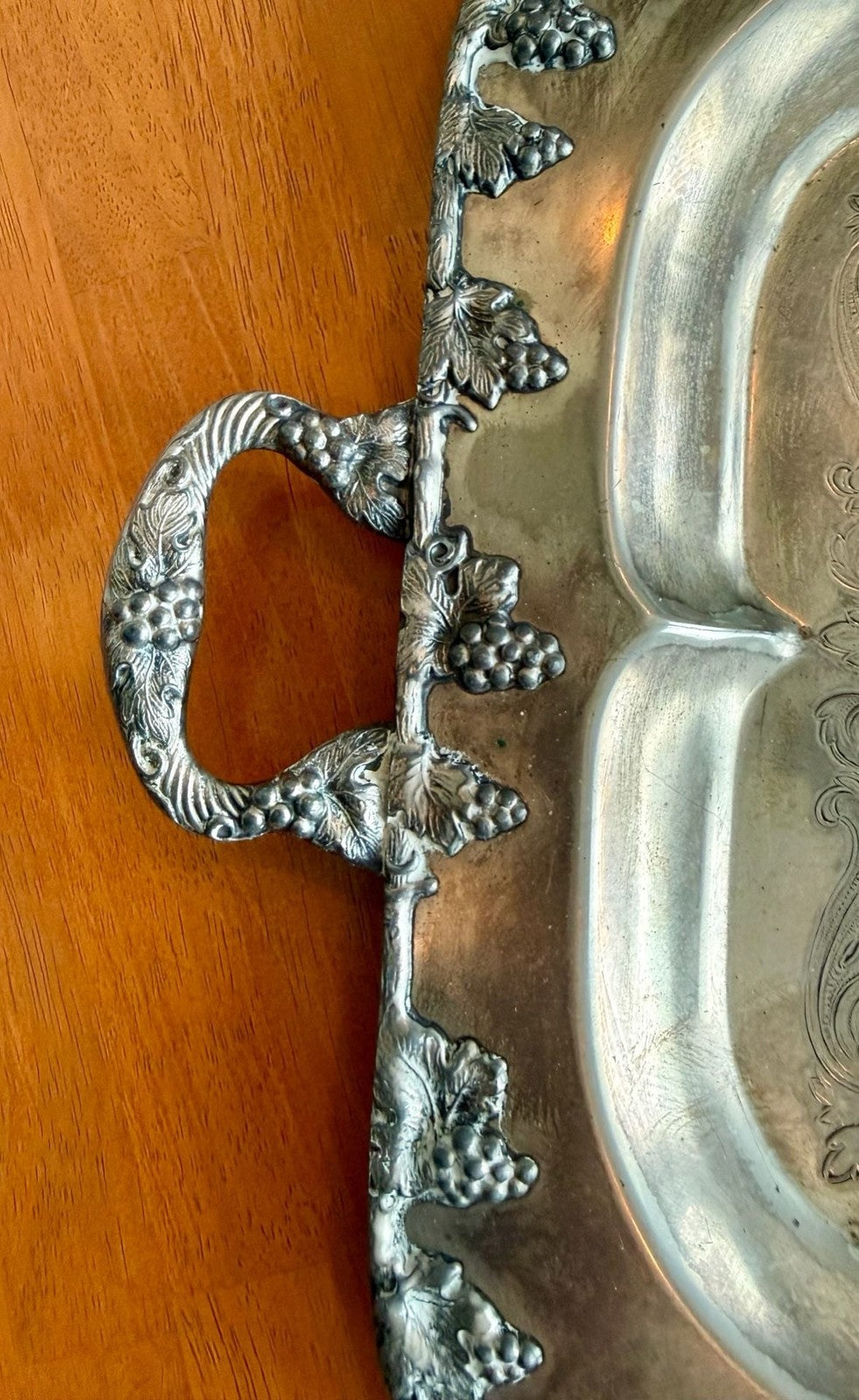 Large Vintage Silverplate Footed Serving Tray Grape & Leaf Border 24