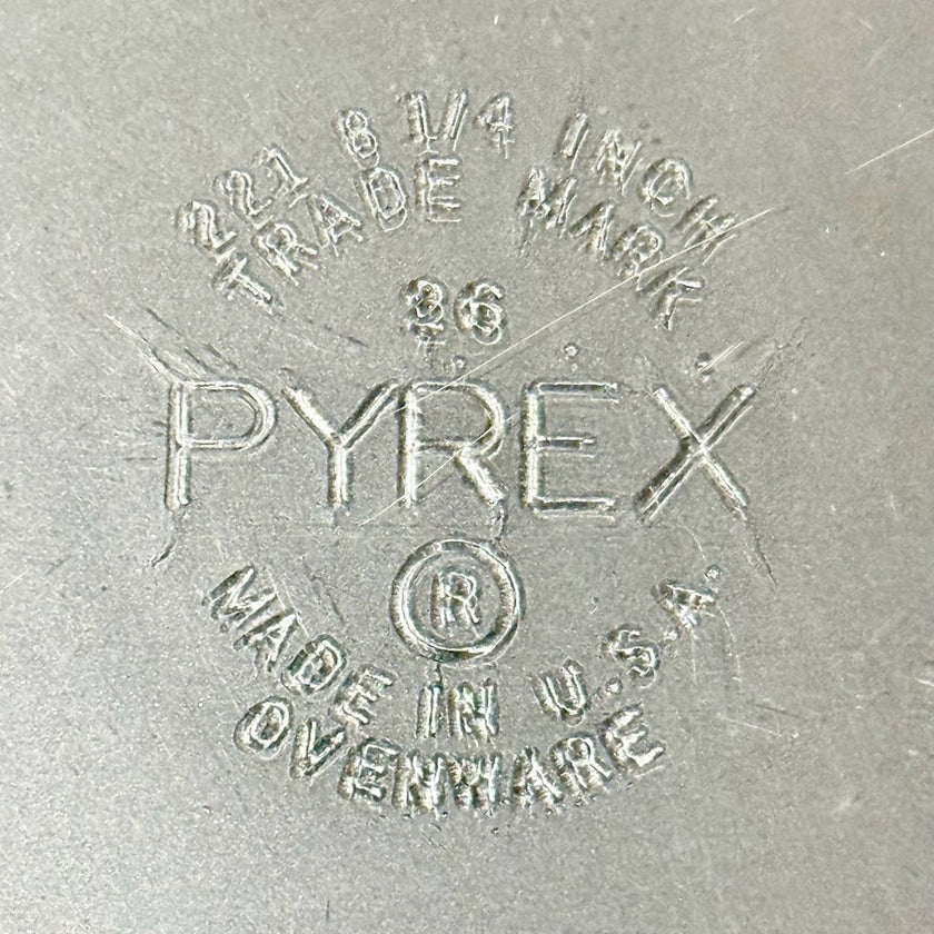 Vintage Pyrex 221 8 1/4 Inch Round Clear Glass Baking Dish Ovenware Set of 2