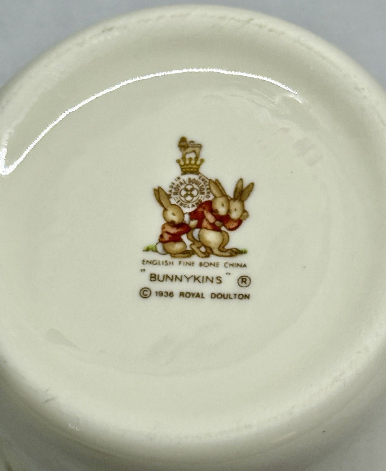 Vintage Royal Doulton Bunnykins Two-Handled Mug Roller Skating Bunnies 1936