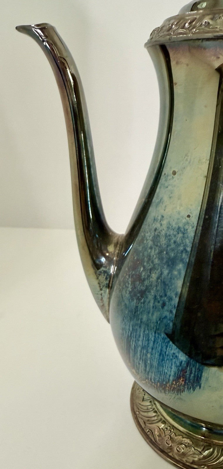 Vintage Henley Oneida Community LTD Silverplate Coffee Pot Queen Bess II