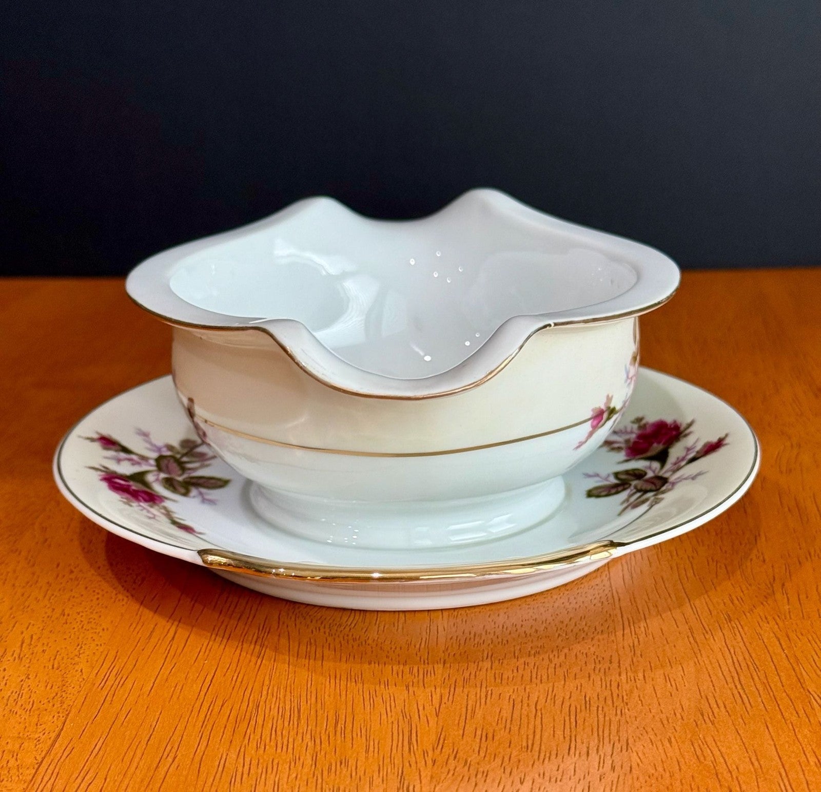 Vintage Made in Japan Moss Rose Gravy Boat with Attached Underplate Red White