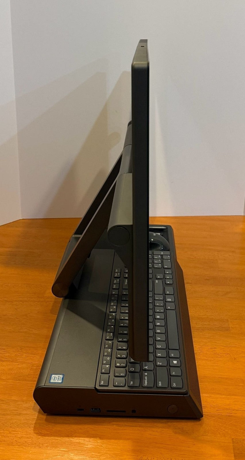 Lenovo Yoga A940-27ICB All-in-One Desktop Computer