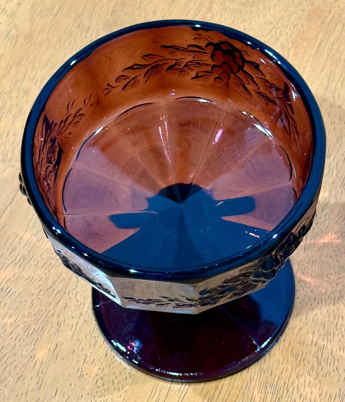 Vintage LG Wright Amethyst Purple Glass Pedestal Covered Candy Dish Grape Motif