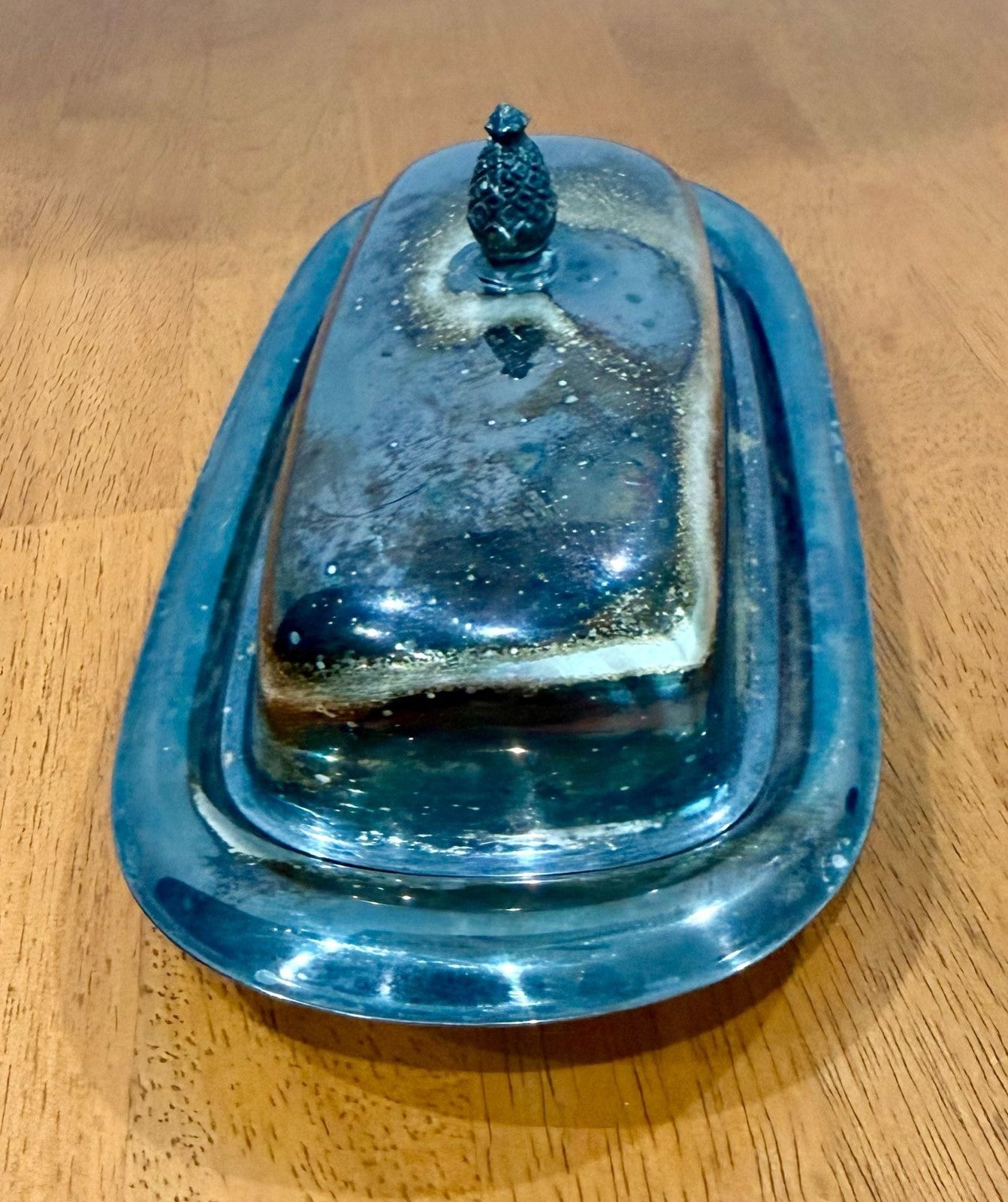 Vintage Wm Rogers Silverplate Butter Dish with Pineapple Finial