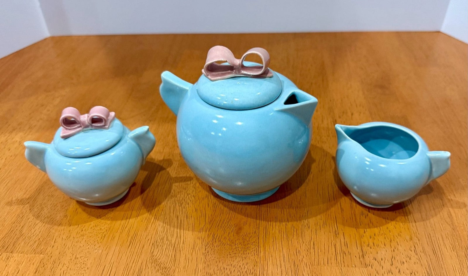 Vintage 1940s Dorette Saltzman Child's Tea Set Teapot Sugar Bowl Creamer