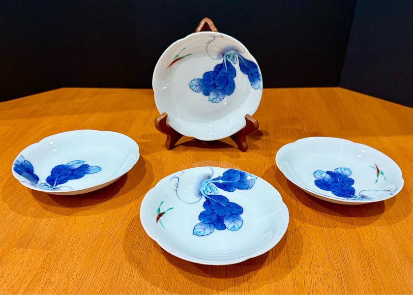 Vintage Set of 4 Traditional Japanese Arita Ware Porcelain Bowls Blue White