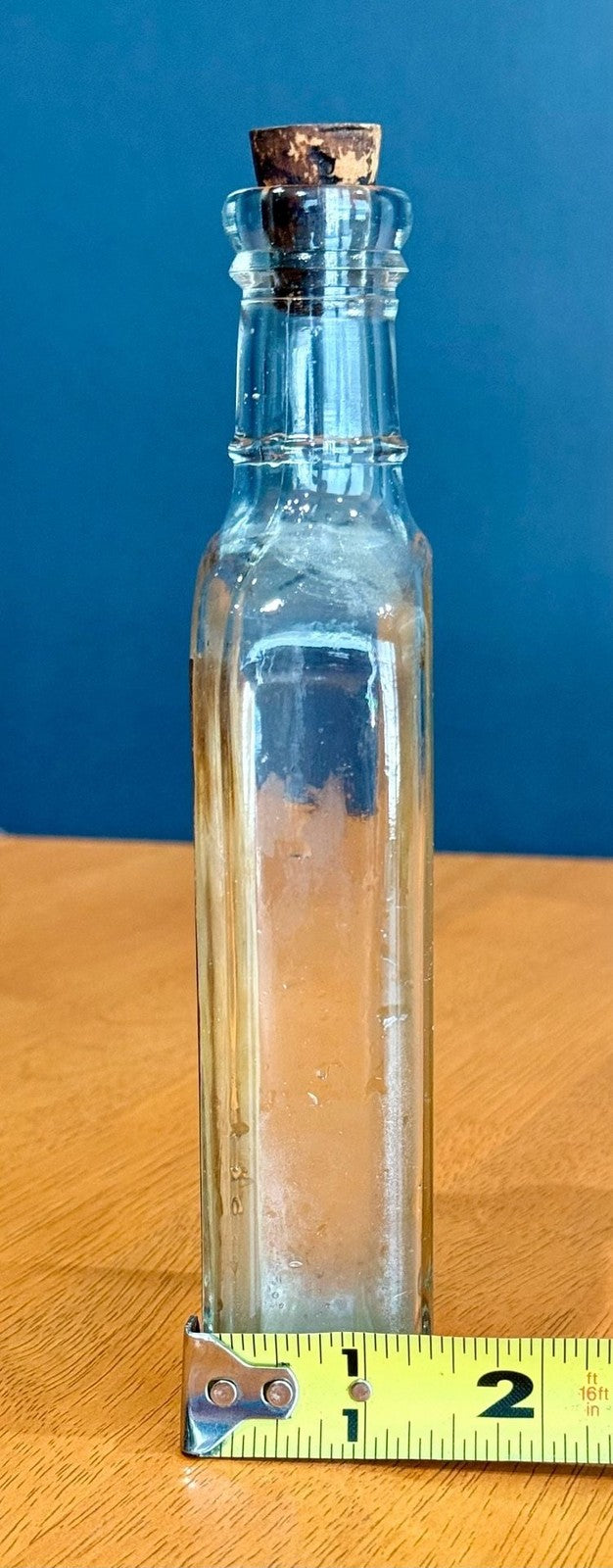 Antique Podolax Medicine Bottle E.E. Sutherland Medicine Co. with Label