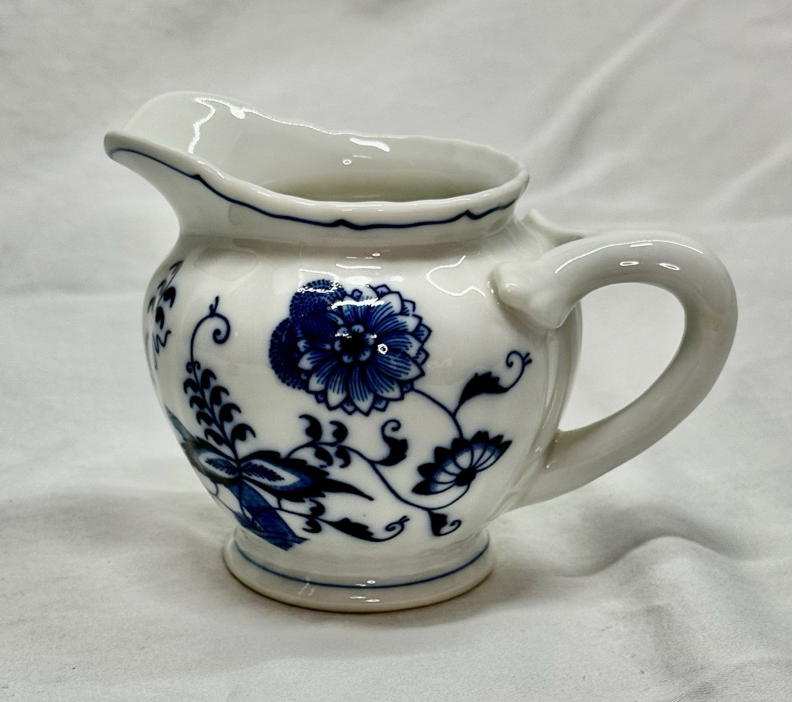 Vintage Blue Danube Porcelain Creamer Blue Onion Pattern Japan