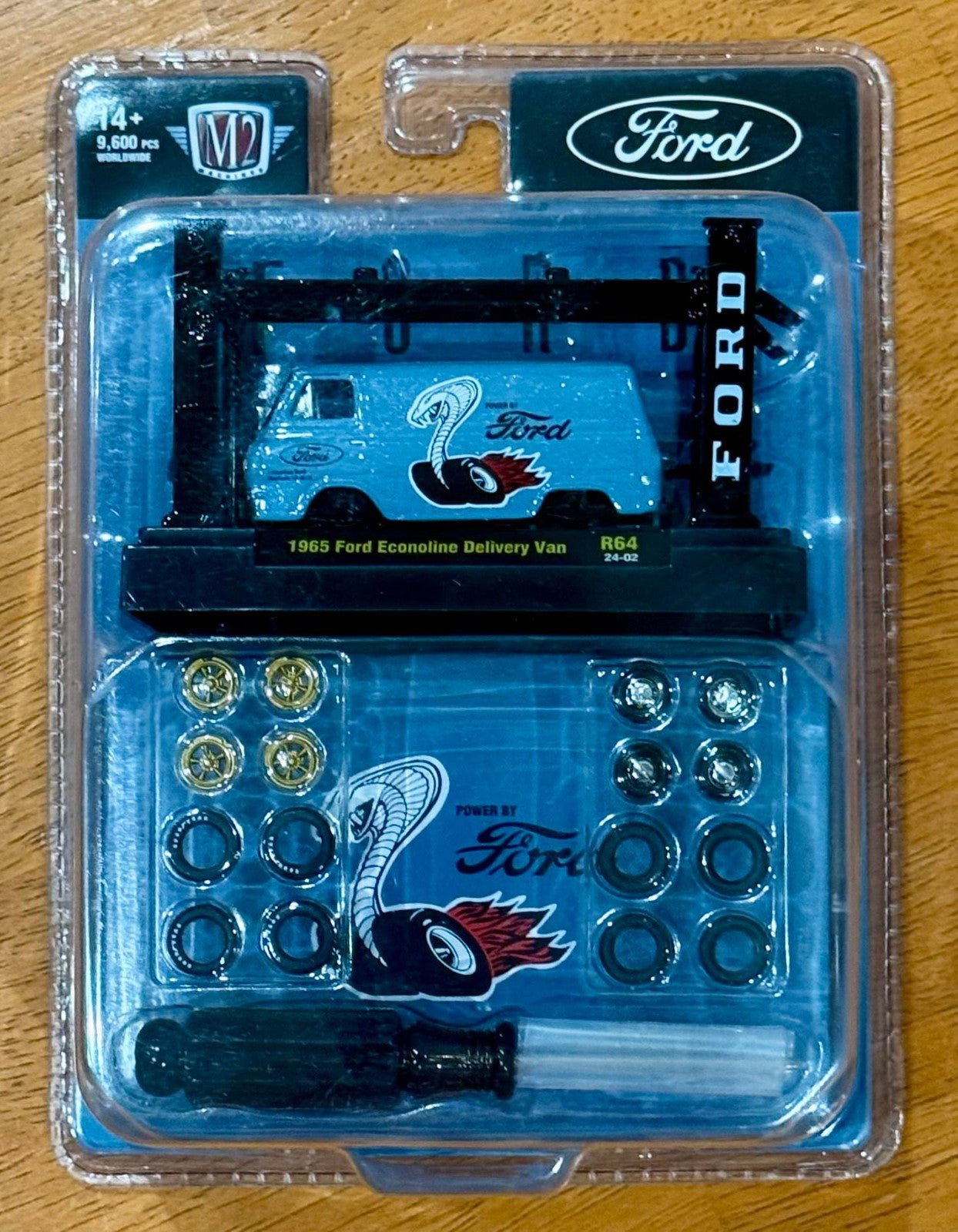 M2 Machines Model Kit 1965 Ford Econoline Delivery Van R64 1:64 Scale