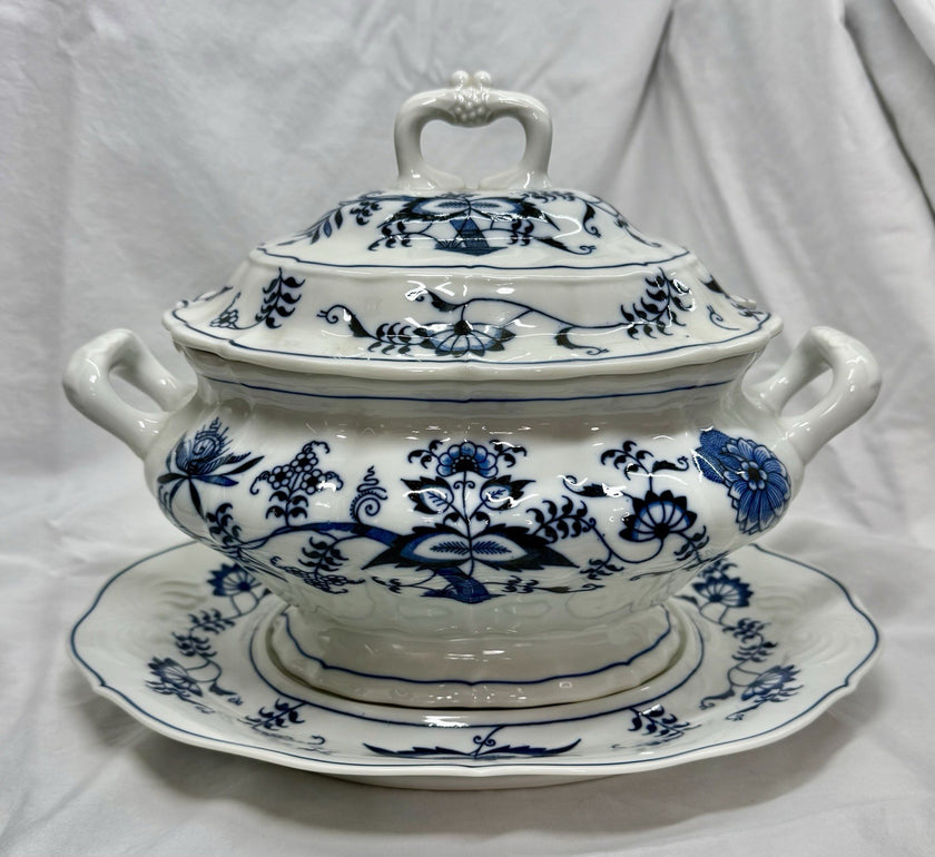 Vintage Blue Danube Oval Soup Tureen with Lid & Underplate Blue Onion Pattern