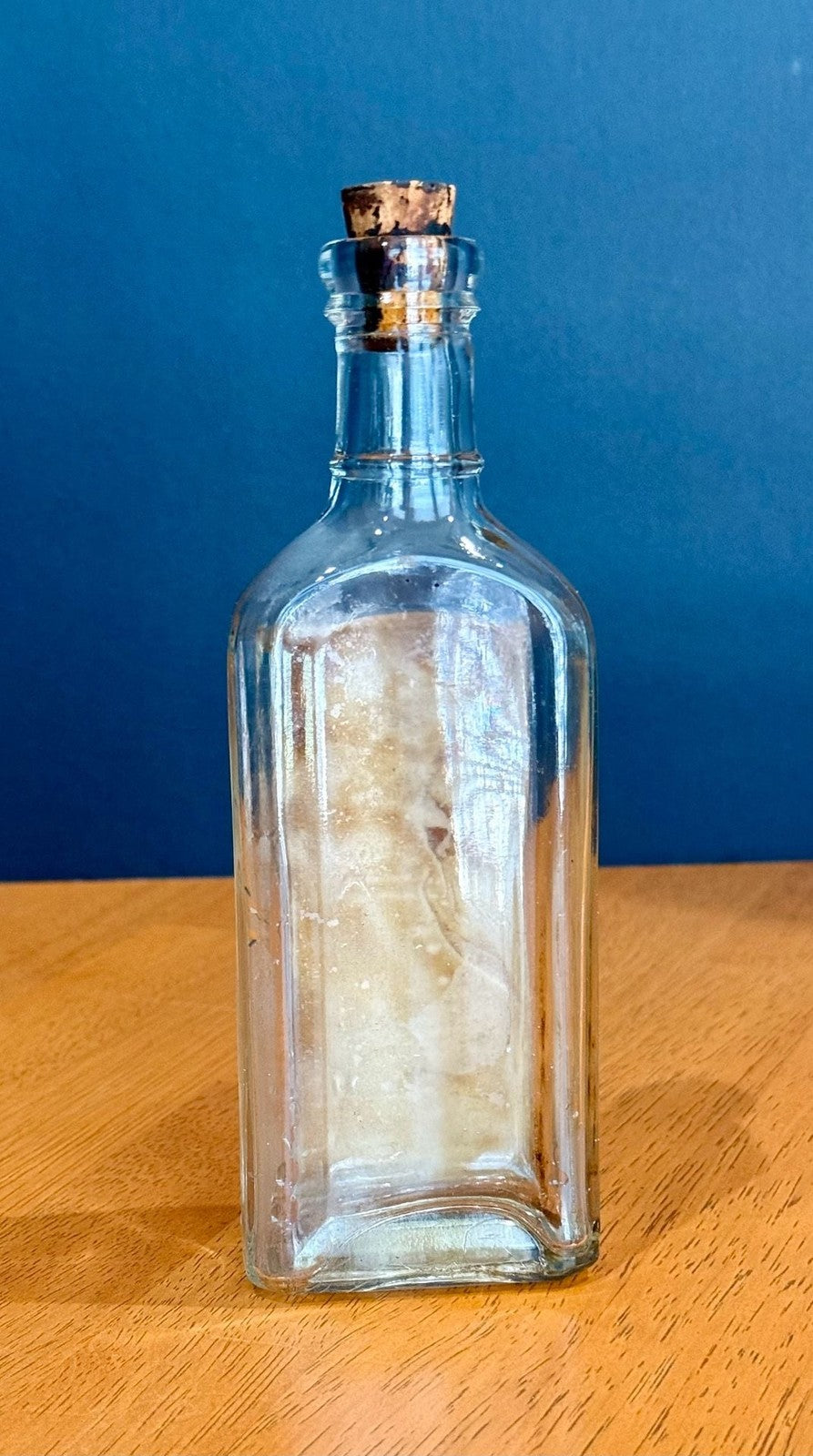 Antique Podolax Medicine Bottle E.E. Sutherland Medicine Co. with Label