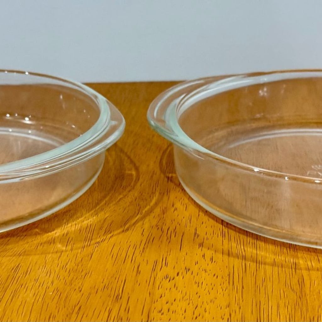 Vintage Pyrex 221 8 1/4 Inch Round Clear Glass Baking Dish Ovenware Set of 2