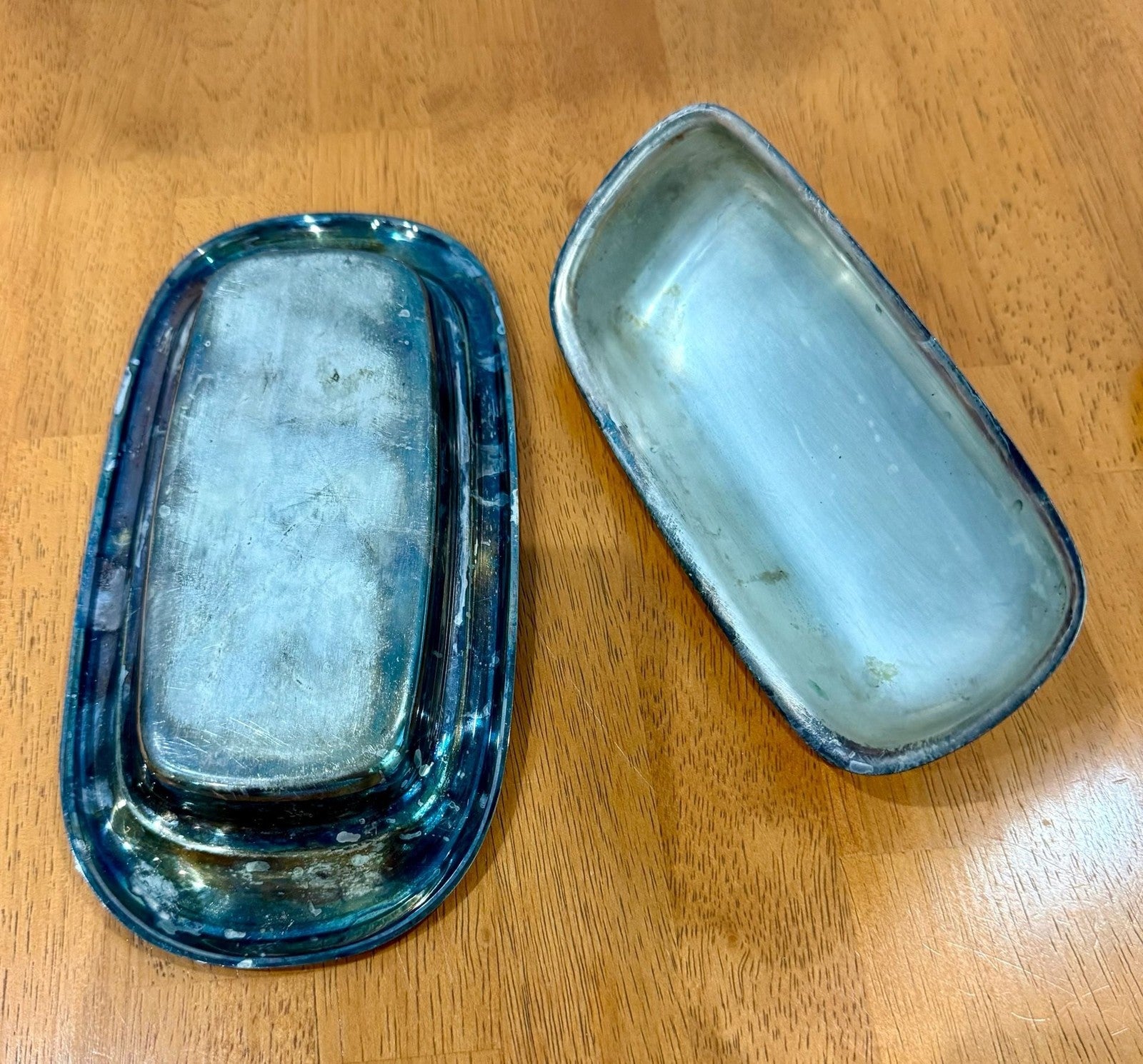 Vintage Wm Rogers Silverplate Butter Dish with Pineapple Finial