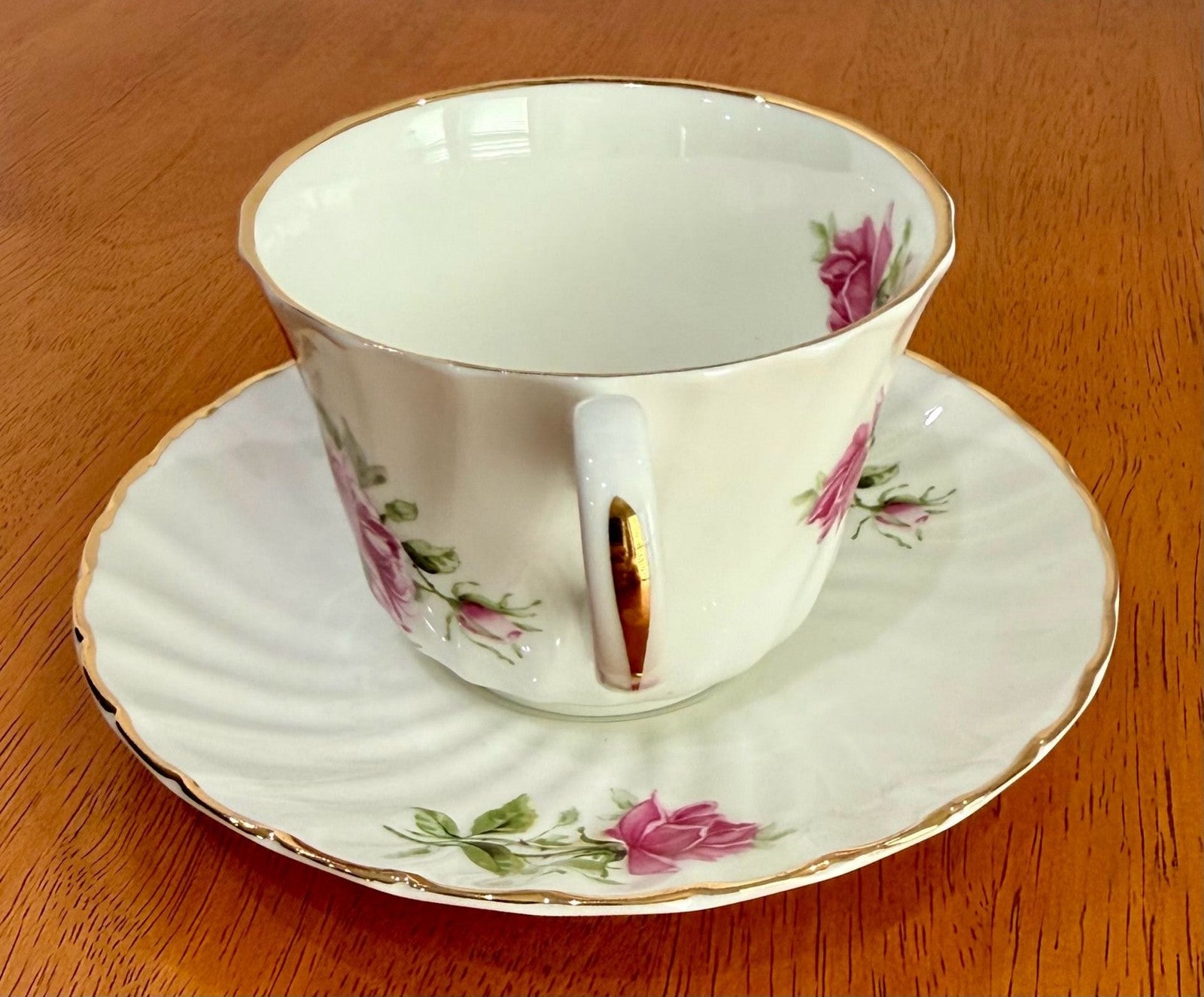 Vintage Argyle Bone China Teacup Saucer Pink and Red Rose Floral Pattern