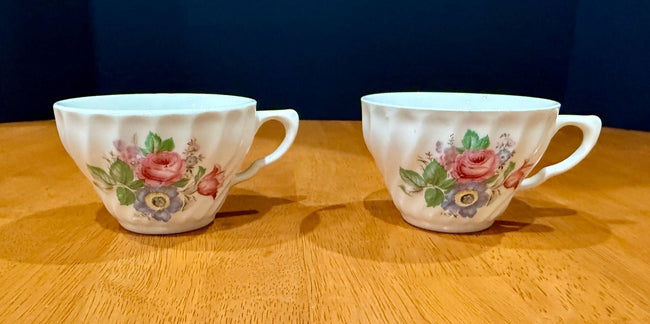 Vintage Floral Bone China Tea Cups Ruffled Swirl Design Set of 2 Roses