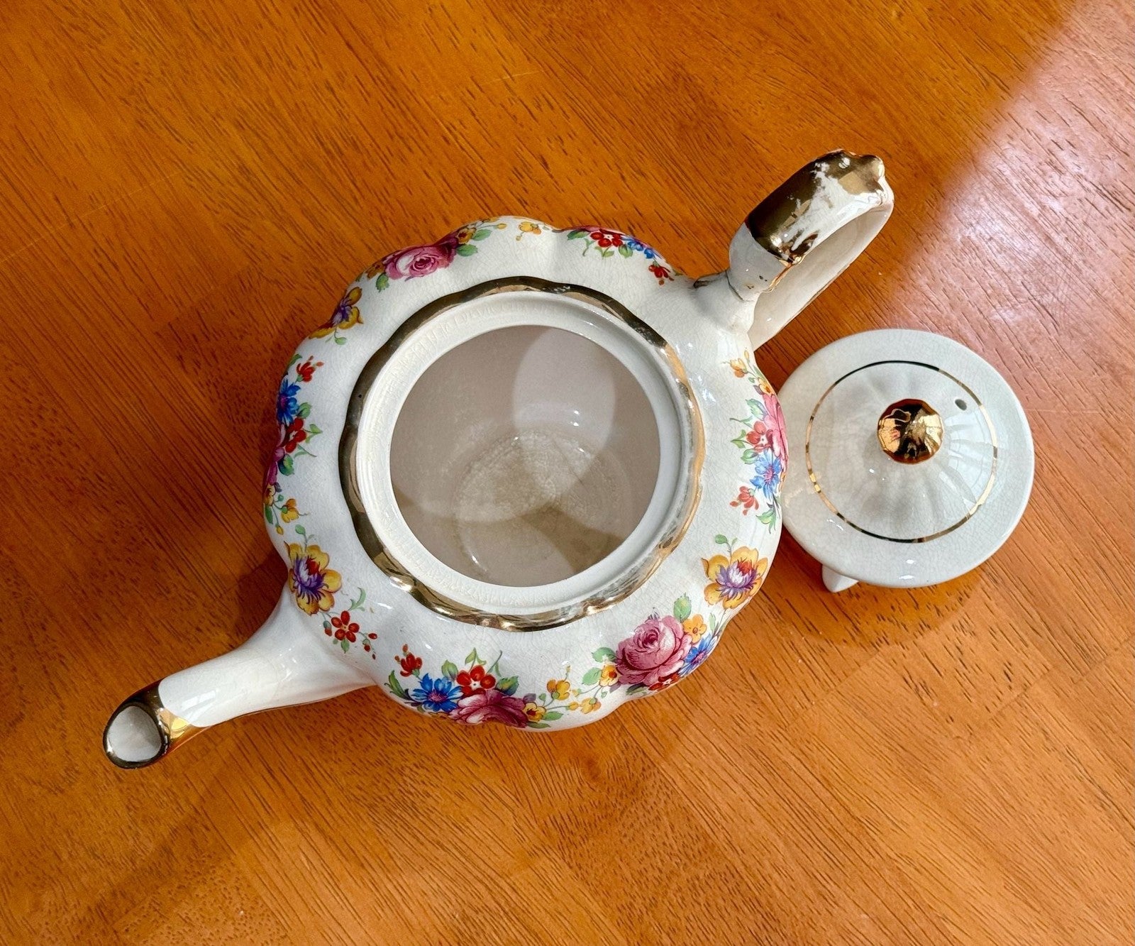 Vintage Arthur Wood Floral Design Teapot with Gold Trim #4549 Repaired