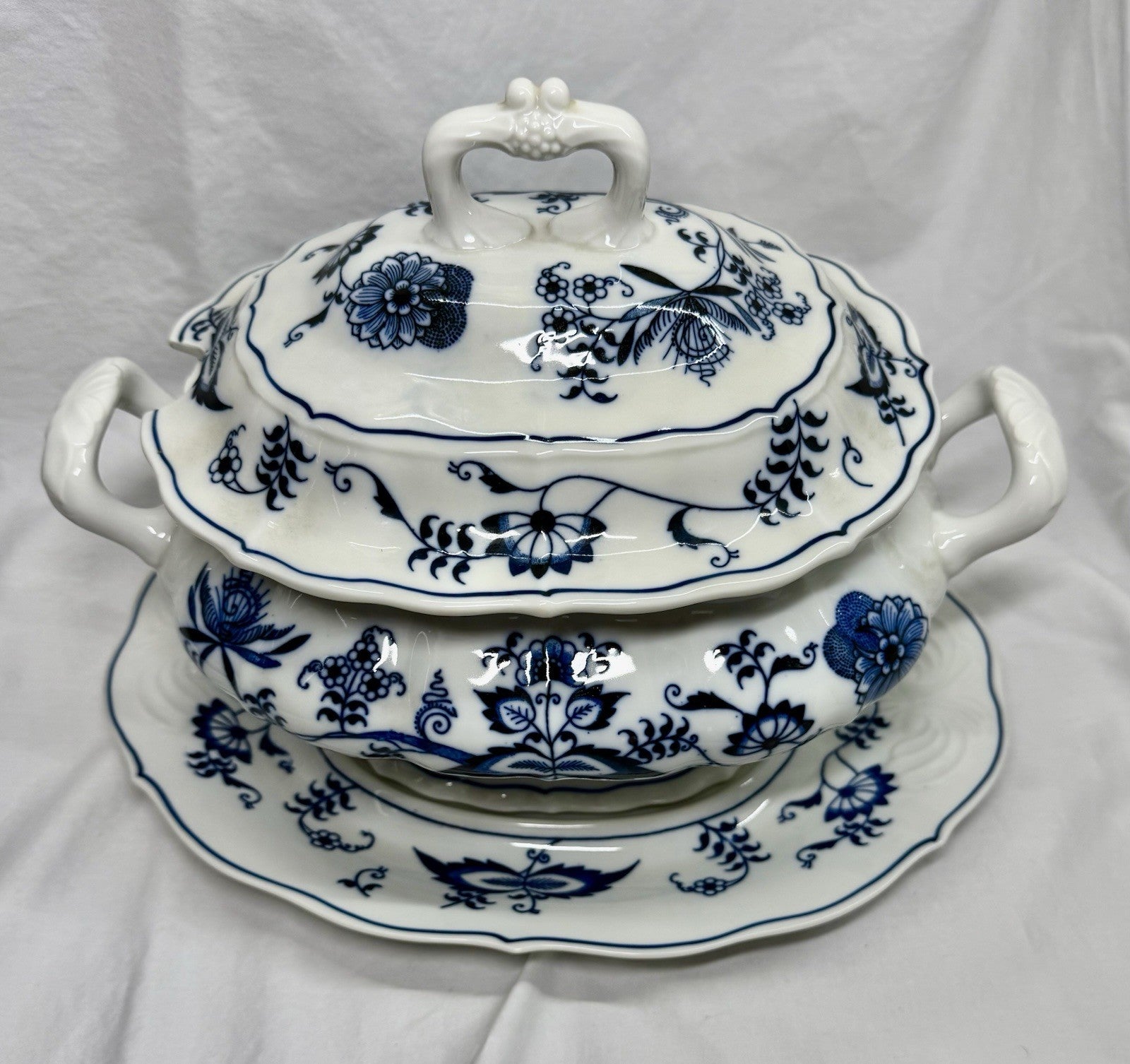 Vintage Blue Danube Oval Soup Tureen with Lid & Underplate Blue Onion Pattern