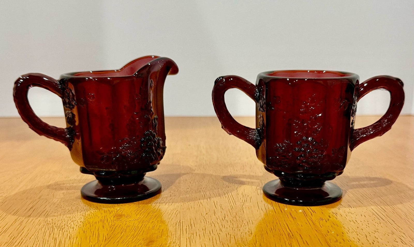 Vintage Westmoreland Amethyst Glass Purple Creamer & Sugar Set Grape & Vine