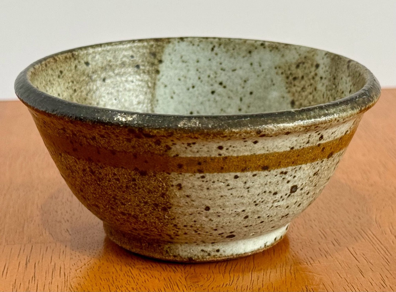 Vintage Signed Japanese Studio Pottery Chawan Tea Ceremony Bowl 5.25” Earthtones