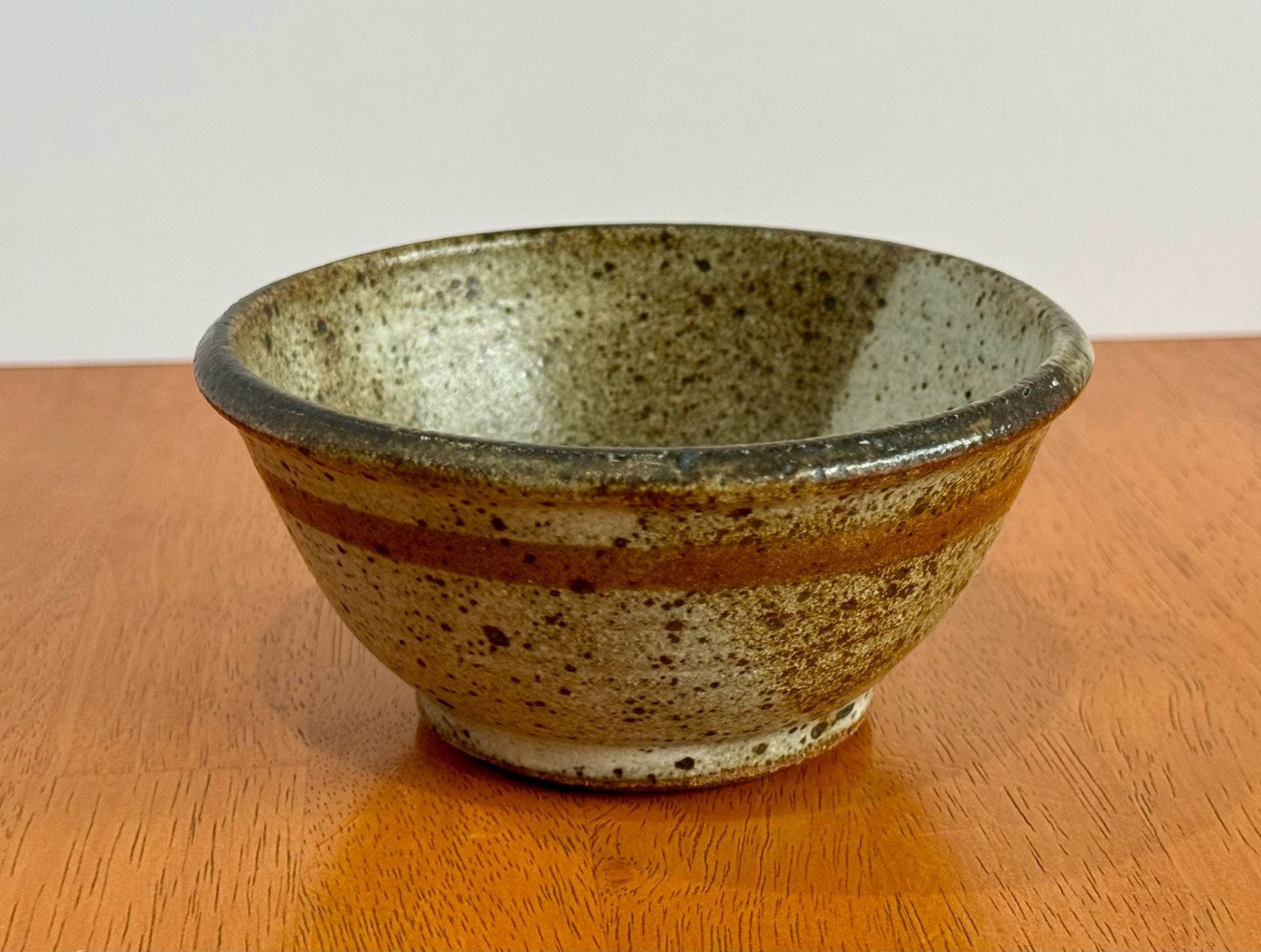 Vintage Signed Japanese Studio Pottery Chawan Tea Ceremony Bowl 5.25” Earthtones