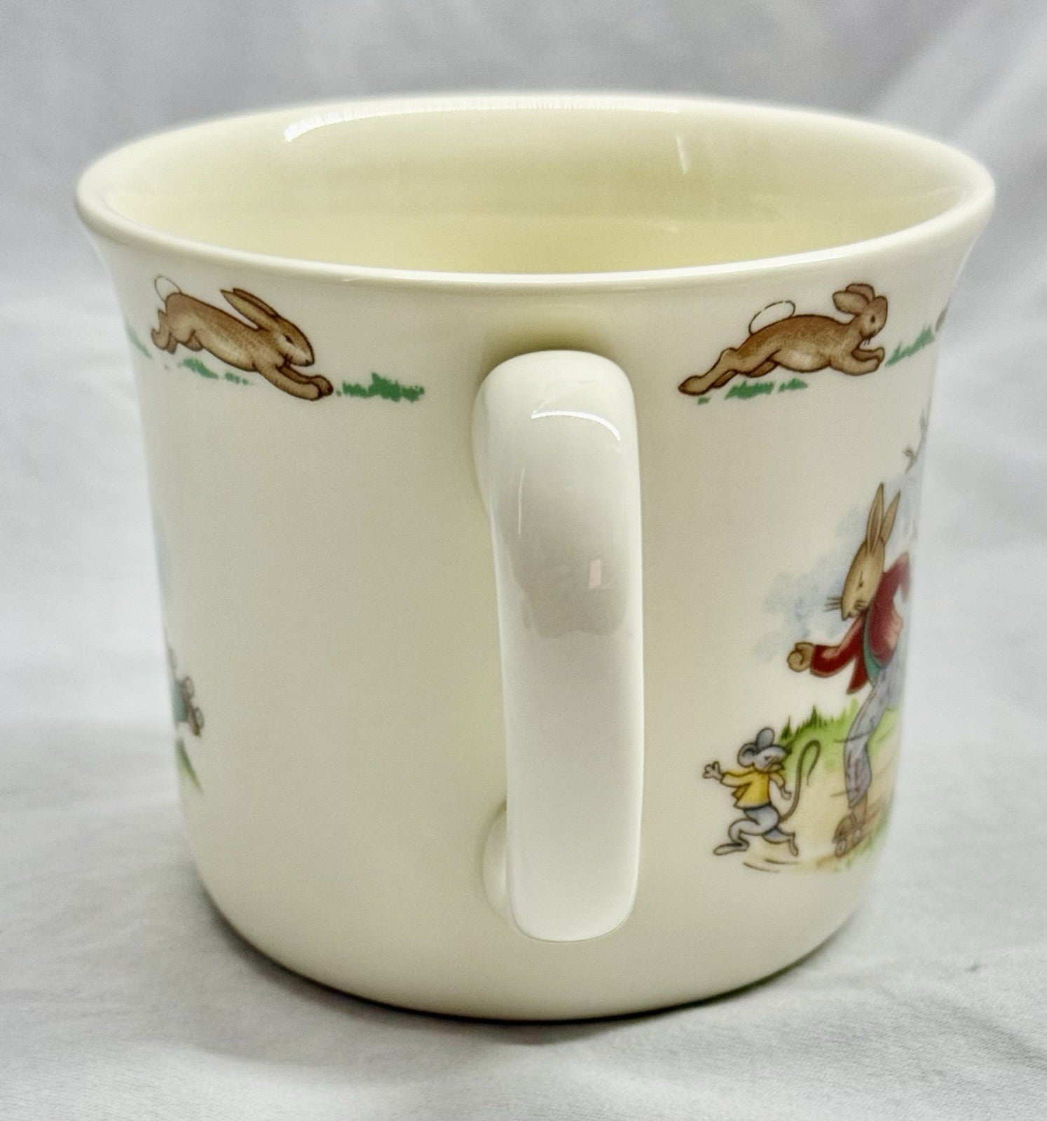 Vintage Royal Doulton Bunnykins Two-Handled Mug Roller Skating Bunnies 1936