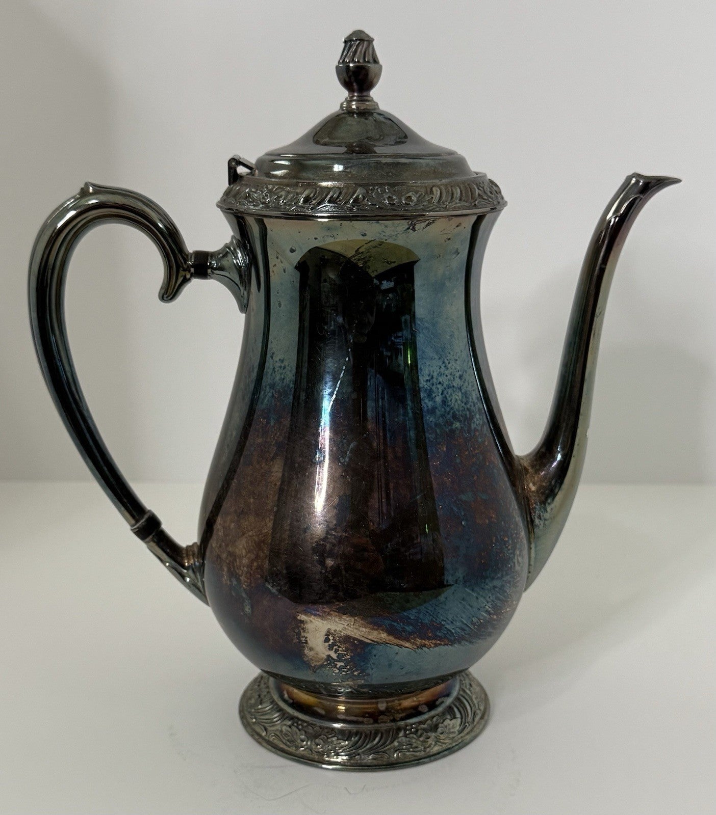 Vintage Henley Oneida Community LTD Silverplate Coffee Pot Queen Bess II